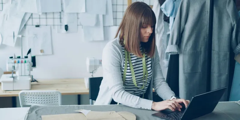 Scaling a Fashion Startup Sustainably in a Competitive Market
